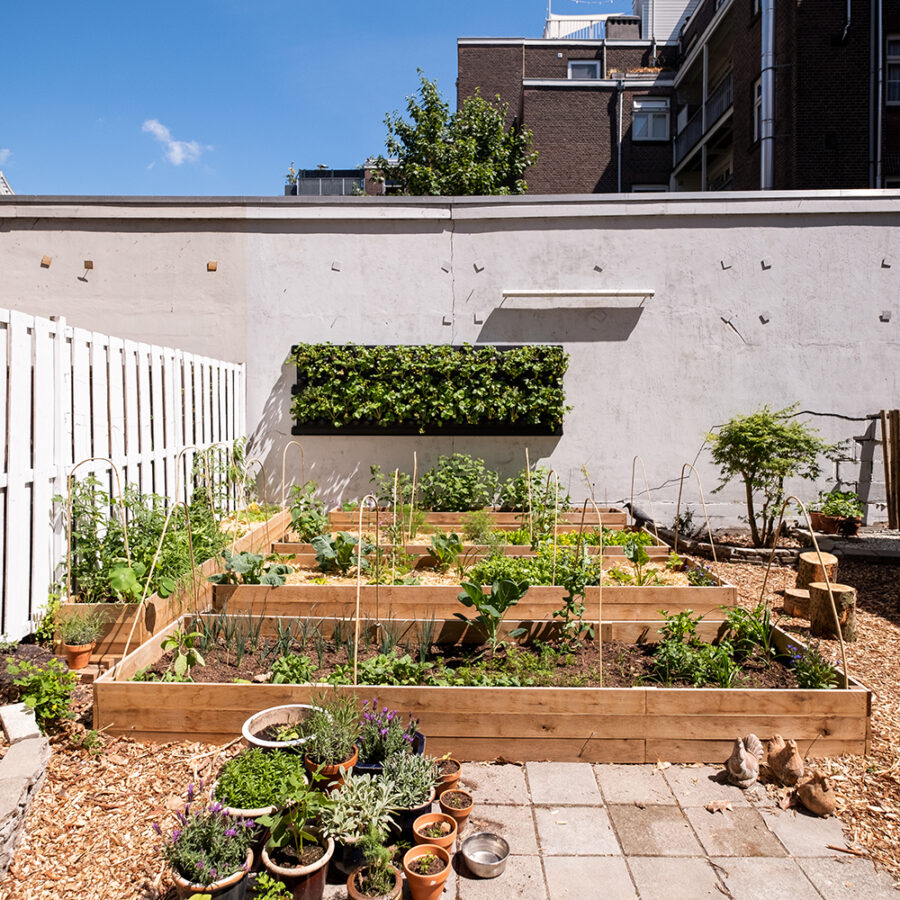 LivePanel Outdoor - City Farm